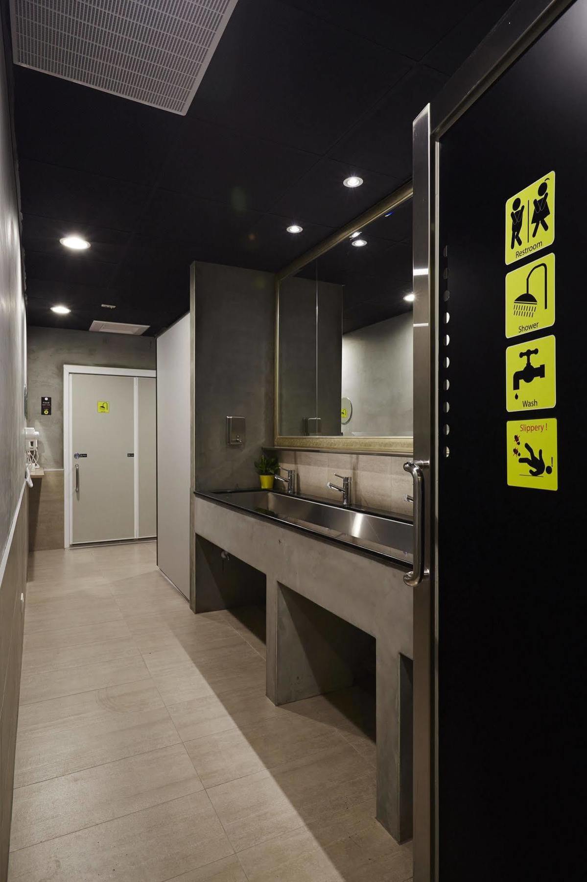 The Packer'S Hostel Taipei Esterno foto