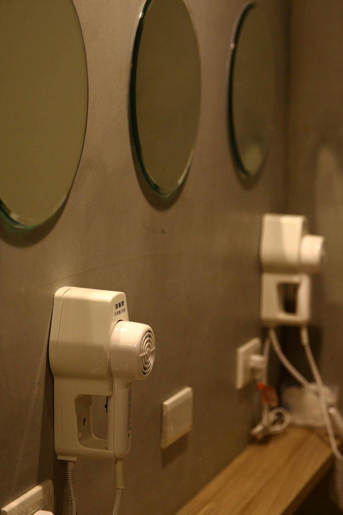 The Packer'S Hostel Taipei Esterno foto